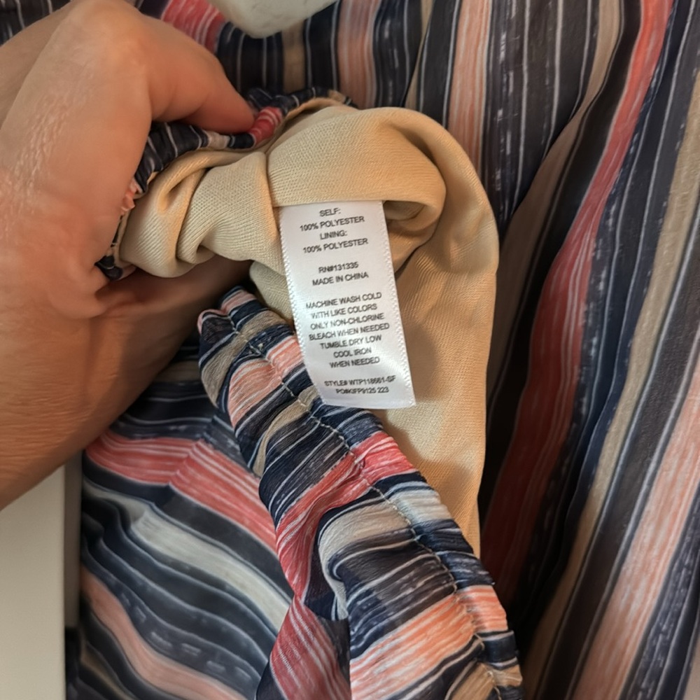 NWT Nine Britton Cream & Blue Cropped Tank Blouse | Stitch Fix | Size L | Casual - Picture 4 of 5